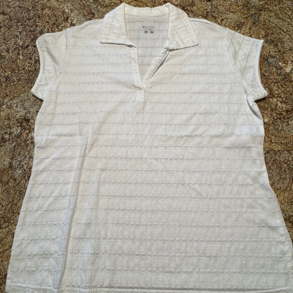 Columbia women's capped-sleeve summerweight blouse - Picture 1 of 4